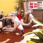 Villarosa Con Vespa Rent 2*