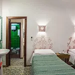 Villarosa Con Vespa Rent 2* Sarroch