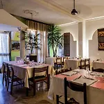 Villarosa Con Vespa Rent