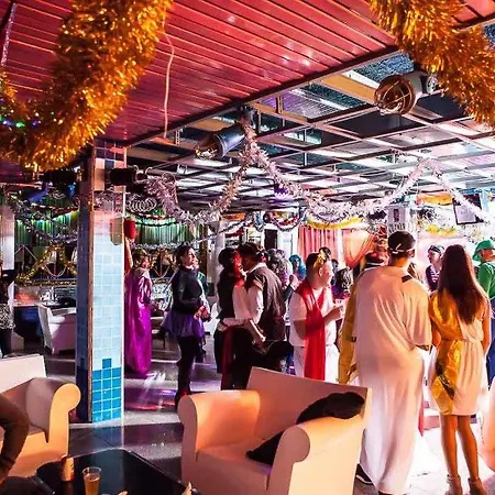 Villarosa Con Vespa Rent Hotel Sarroch