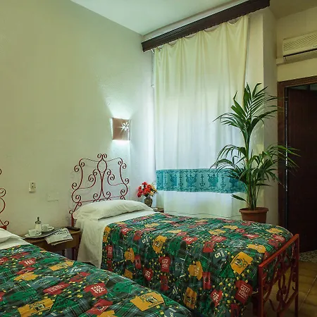 Villarosa Con Vespa Rent 2*