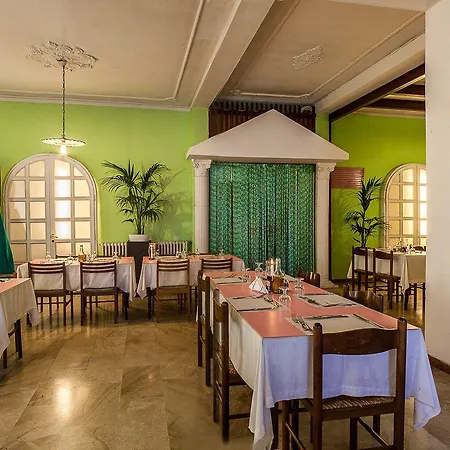 Villarosa Con Vespa Rent