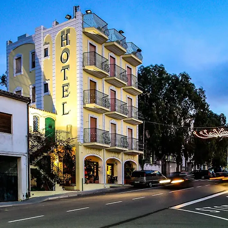 Hotel Villarosa Con Vespa Rent 2*