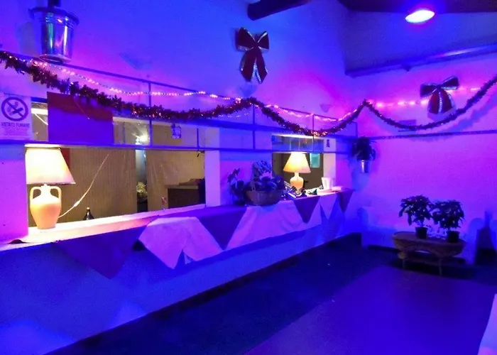 Hotel Villarosa Con Vespa Rent