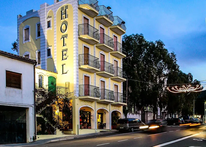 Hotel Villarosa Con Vespa Rent 2*