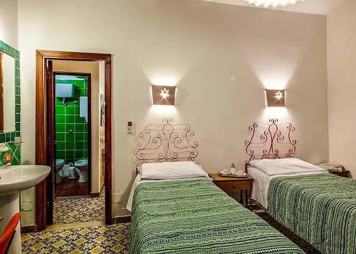 Villarosa Con Vespa Rent